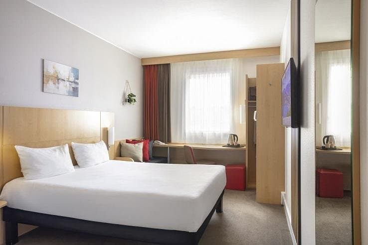 Ibis Lugano Paradiso Innenzimmer
